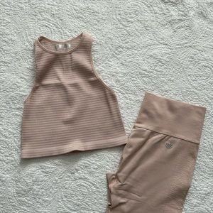 Forever 21 Workout set. Crop top and leggings